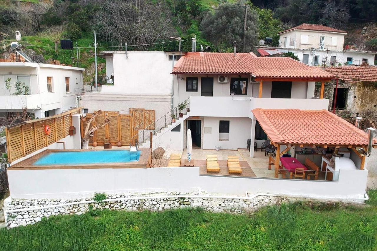 Villa Roxani Meskla Exteriér fotografie